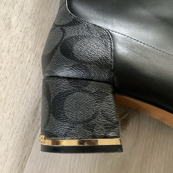 Coach Black Womens Nala Bootie size 7 chunky heel logo - Picture 10 of 10